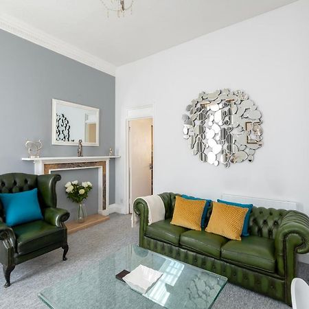 Super City Centre Apartment - Two Bedrooms, Perfect Location Бат Экстерьер фото